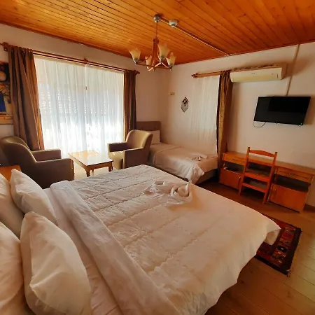 Bed and breakfast Ali Baba's House 2*