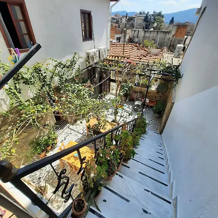 Ali Baba's House فندق مبيت وإفطار سلجوك